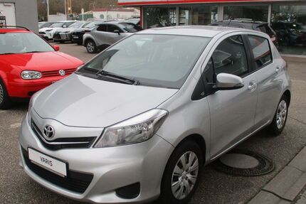 Toyota Yaris 11.500 km 12.990 € Baden-Baden 76532