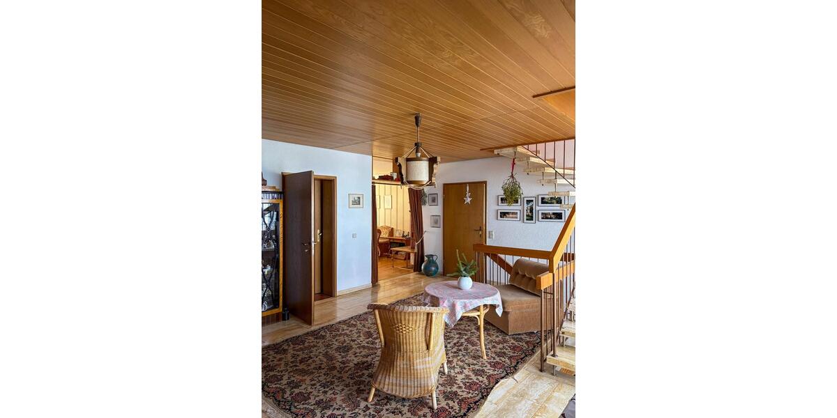 Einfamilienhaus Alsfeld - 8.5 Zimmer, 262 m&sup2;, 475.000&euro; | Angebot:25936660