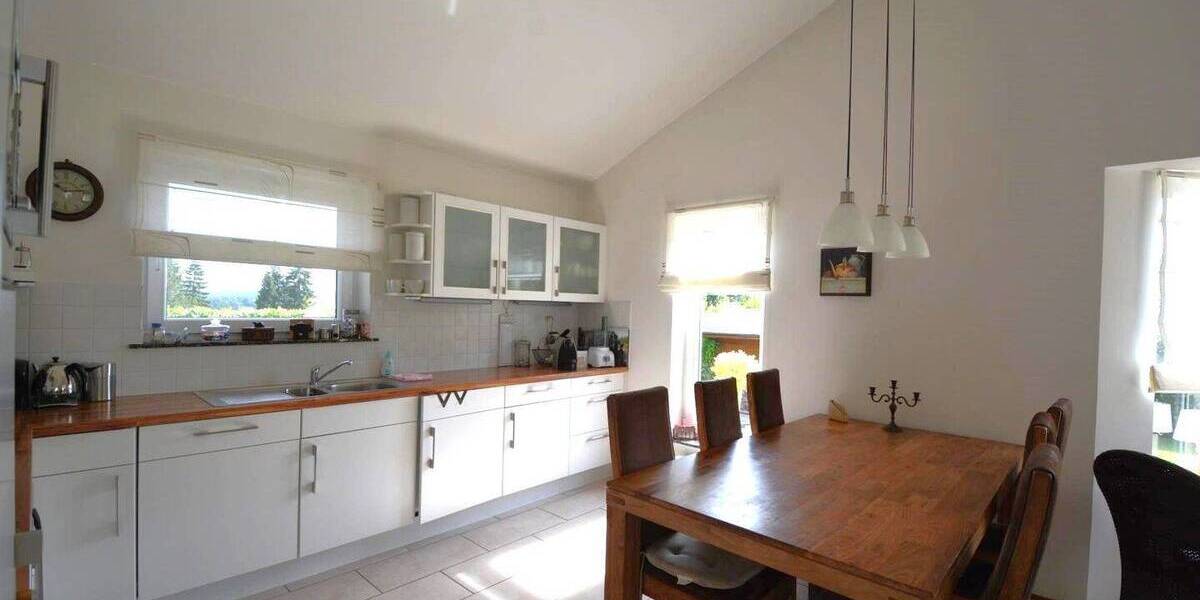 RESERVIERT Moderner, ruhig gelegener und perfekt unterhaltener Ferienbungalow auf schönem Grundstück in Gerolstein-Hinterhausen RESERVIERT 4 zimmer