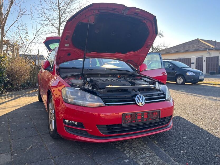 VW Golf 223.809 km 7.000 € Brieselang 14656