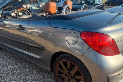 Peugeot 207 149.700 km 2.450 &euro; Leverkusen 51371