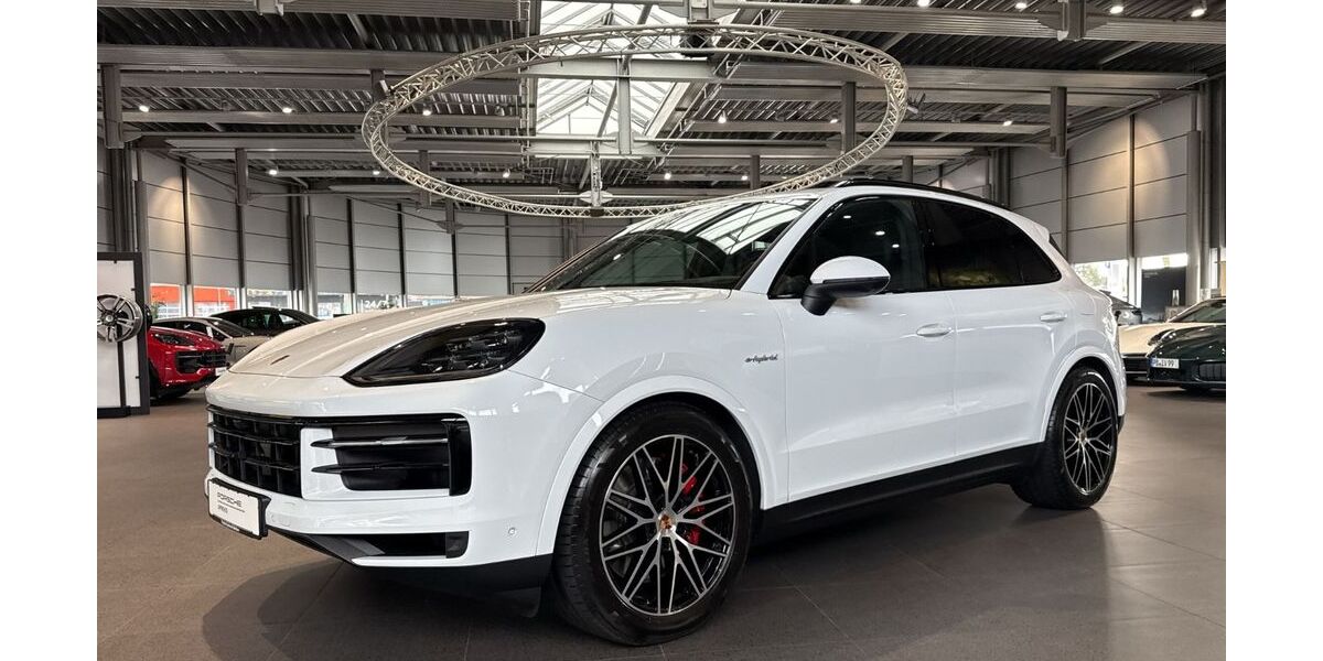 Porsche Cayenne 9.650 km 106.900 &euro; Paderborn 33100