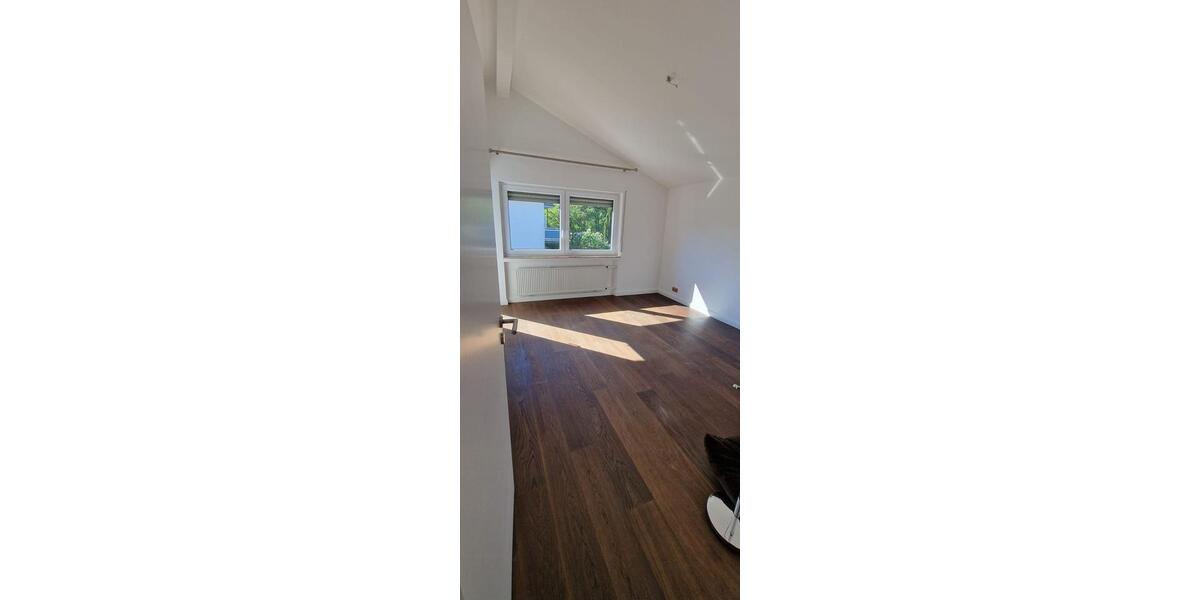 Reihenhaus Obertshausen - 4 Zimmer, 132 m&sup2;, 1.900&euro; | Angebot:25293724