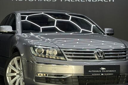 VW Phaeton 278.000 km 10.999 &euro; Löhne 32584