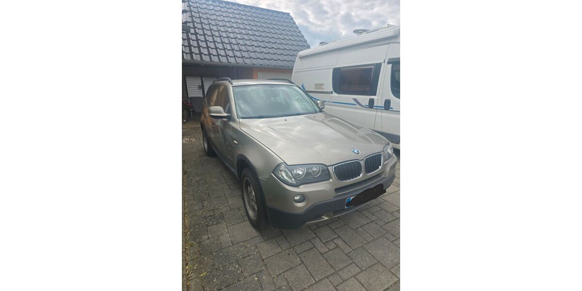 BMW X3 278.000 km 2.500 &euro; Gesees 95494