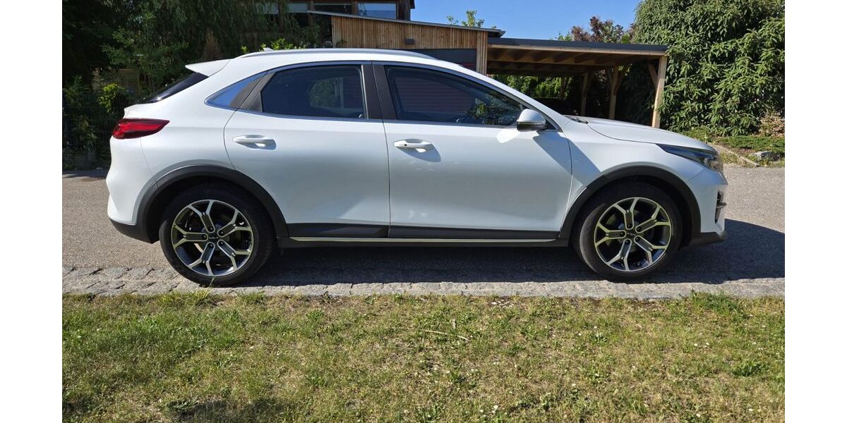 Kia XCeed 78.200 km 19.600 &euro; Passau 94032