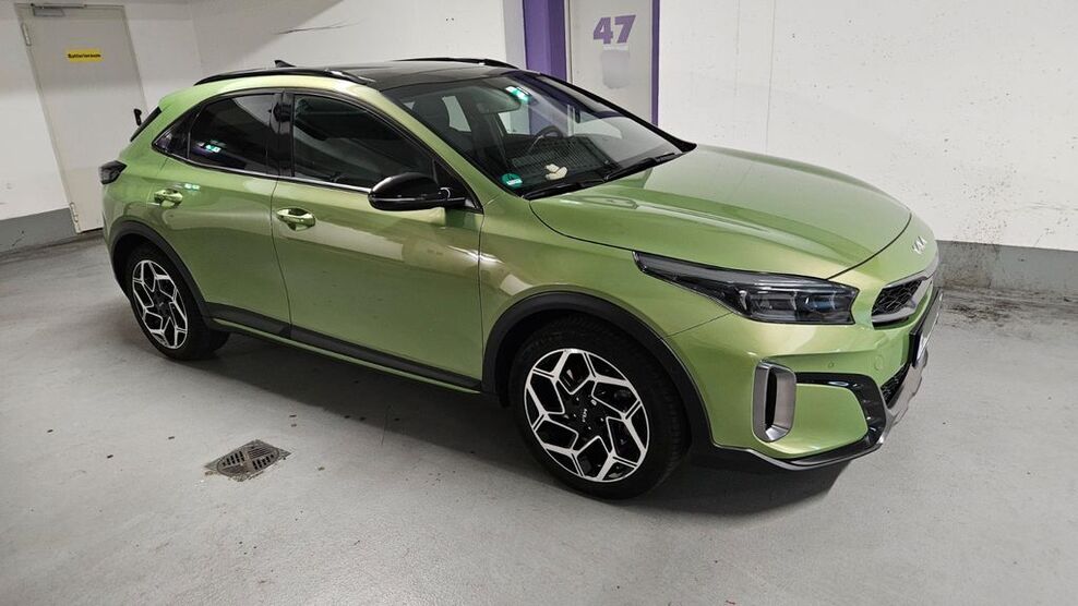 Kia XCeed 28.700 km 26.300 € München 80689