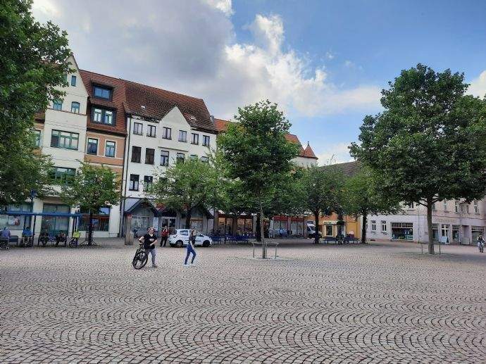 Renovierte Gewerbeeinheit im Zentrum von Bitterfeld 2 zimmer