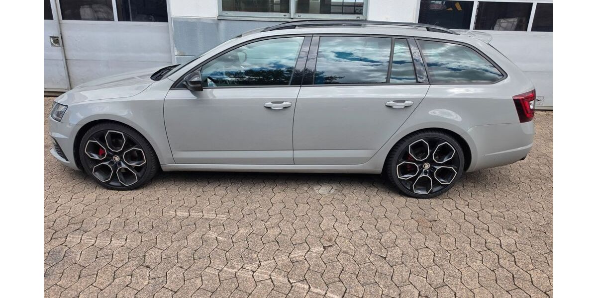 Skoda Octavia 178.000 km 16.800 &euro; Humes 66571