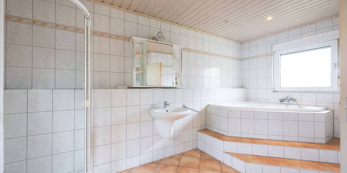 Reihenendhaus Willich - 5 Zimmer, 140 m&sup2;, 369.000&euro; | Angebot:26345480