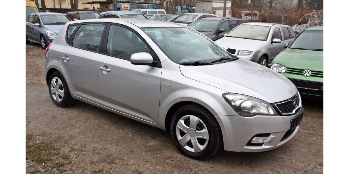 Kia ceed / Ceed 130.800 km 4.999 &euro; Berlin 13057