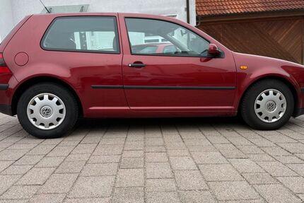 VW Golf 217.000 km 1.075 &euro; Siegelsbach 74936
