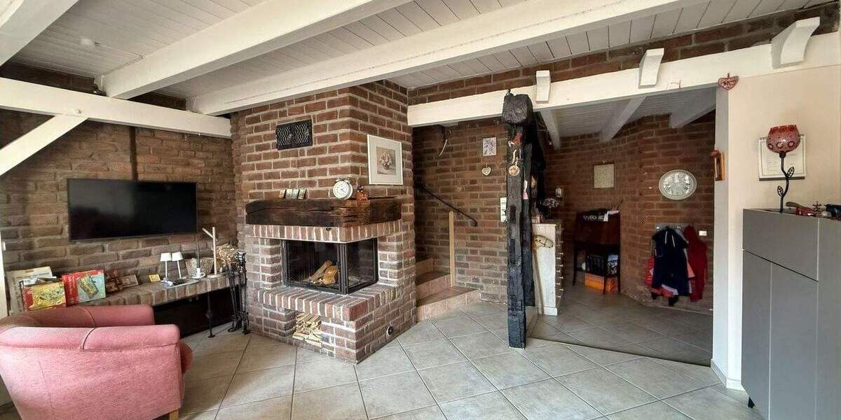 Reihenmittelhaus Krefeld Linn - 4 Zimmer, 153 m&sup2;, 465.000&euro; | Angebot:25940231