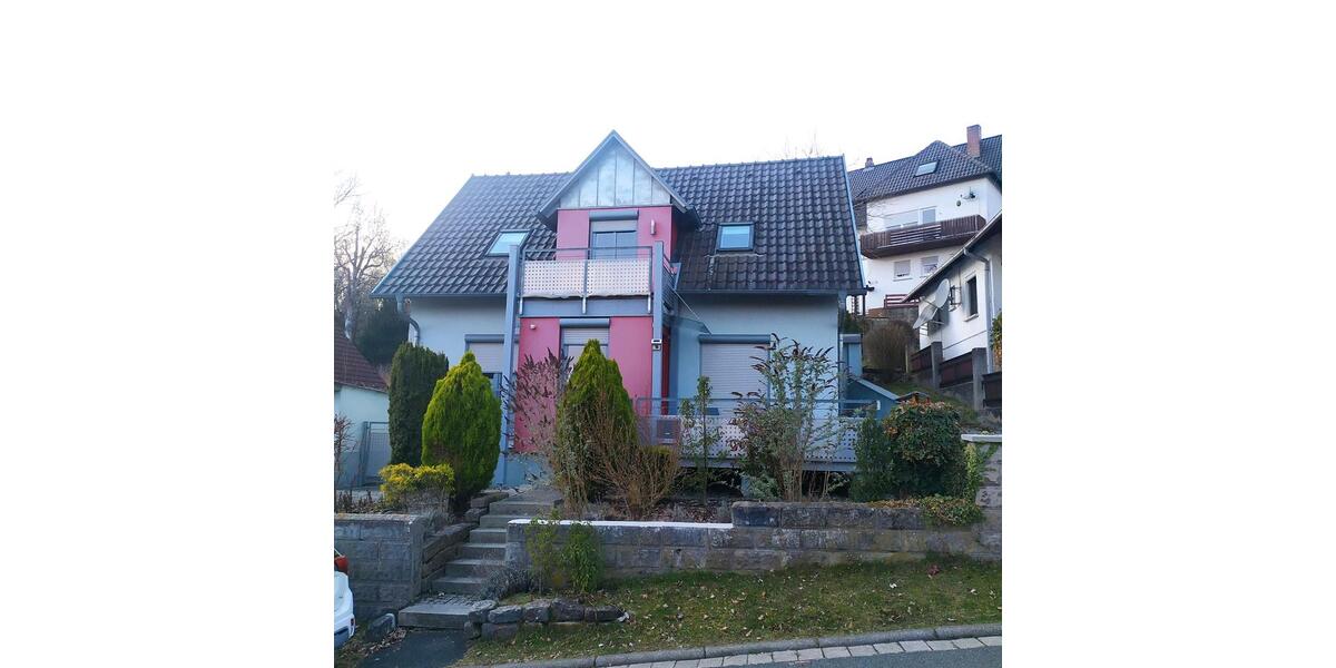 Einfamilienhaus Michelau in Oberfranken - 3 Zimmer, 125 m&sup2;, 820&euro; | Angebot:25063929