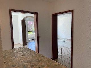 Etagenwohnung Selb - 4 Zimmer, 96 m&sup2;, 900&euro; | Angebot:26416441