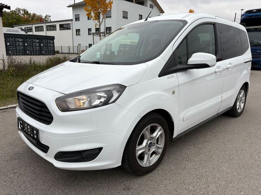 Ford Tourneo Courier 54.123 km 7.950 € München 81245
