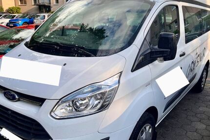 Ford Transit Custom 208.605 km 14.990 &euro; Hamburg 22041