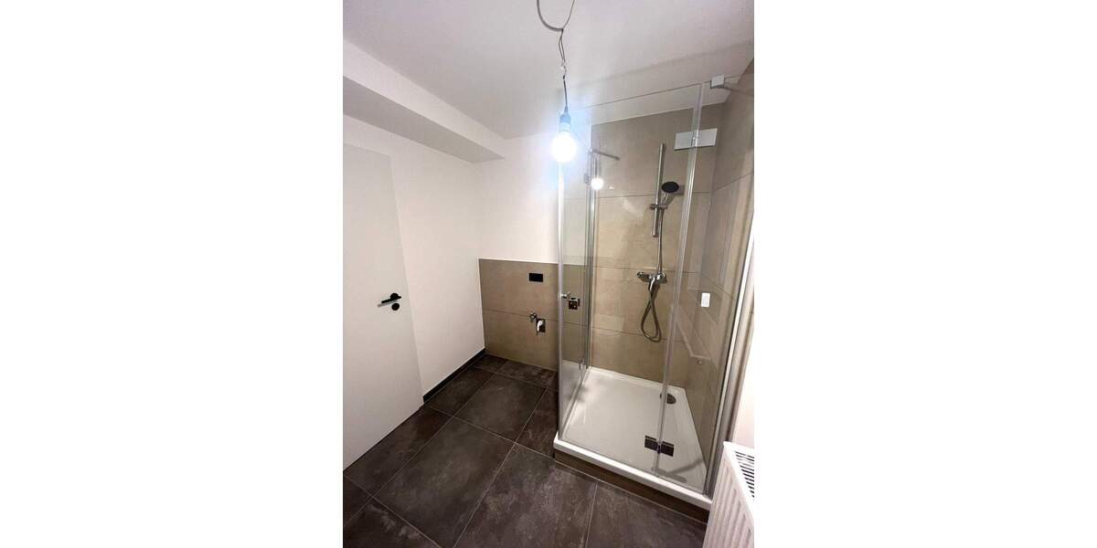 Zimmer Nußbaum - 2 Zimmer, 61 m&sup2;, 750&euro; | Angebot:25683765