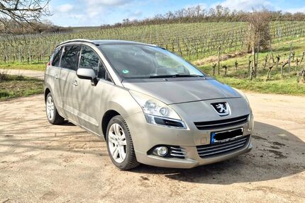 Peugeot 5008 148.200 km 5.300 &euro; Obrigheim 67283