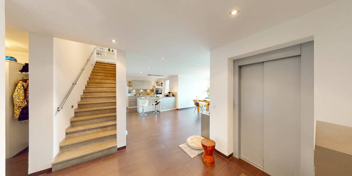 Mehrfamilienhaus, Wohnhaus Würzburg Zellerau - 7 Zimmer, 260 m&sup2;, 1.650.000&euro; | Angebot:26028393