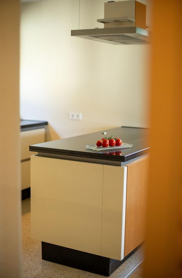 Haus mit Garten zur Miete: MID-CENTURY-Traum in Oberesslingen zimmer