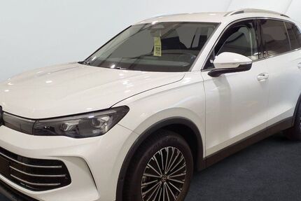 VW Tiguan 10.880 km 35.750 € Kuchen 73329
