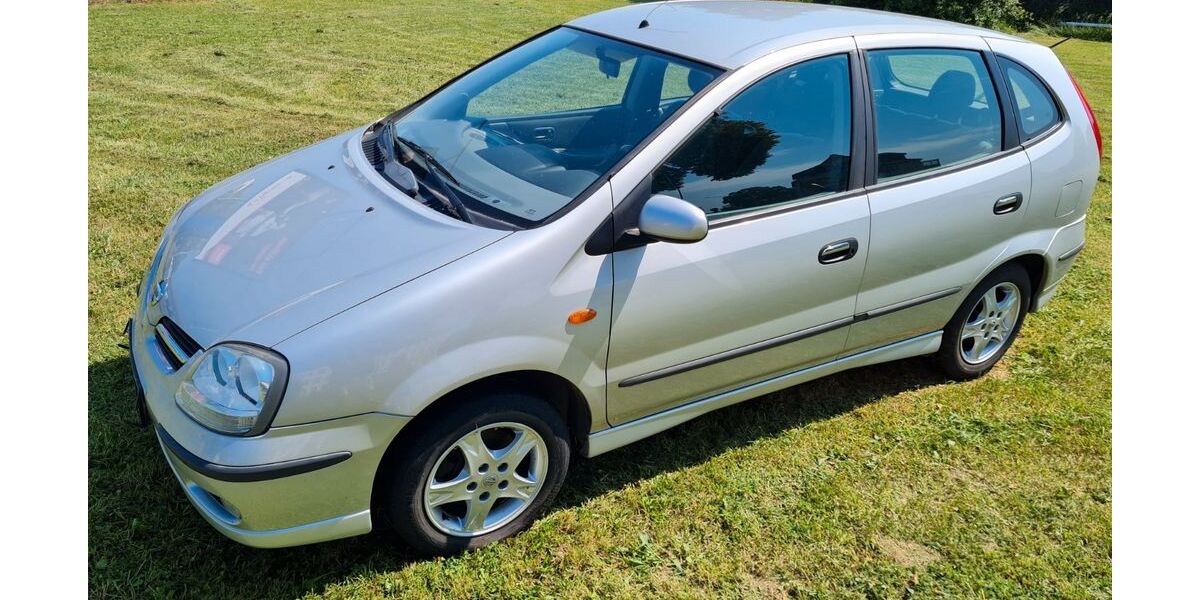 Nissan Almera Tino 156.000 km 3.000 &euro; Rathenow 14712