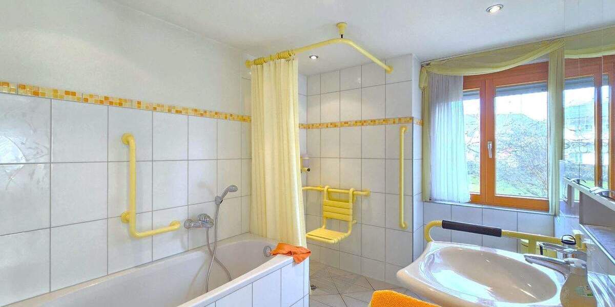 Bauernhaus, Landhaus Klettgau Grießen - 6 Zimmer, 160 m&sup2;, 440.000&euro; | Angebot:25799845