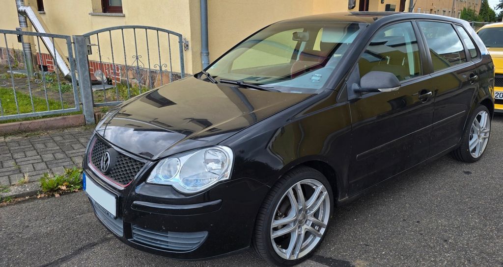 VW Polo 165.500 km 2.500 € Borna 04552