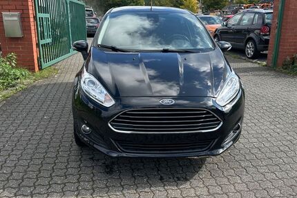 Ford Fiesta 101.000 km 8.900 € Konz 54329