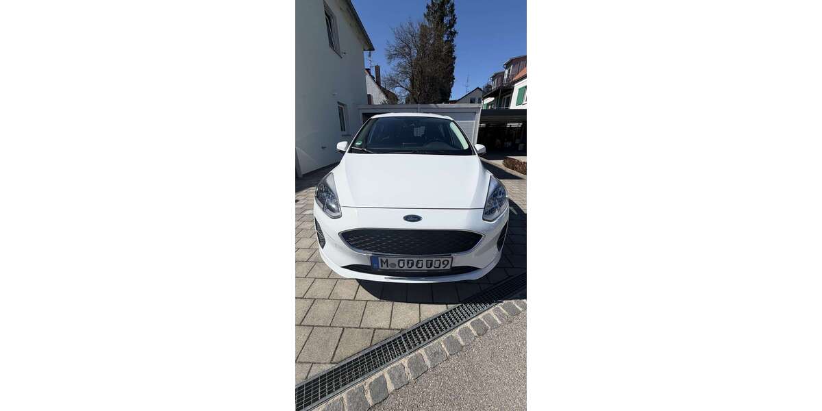Ford Fiesta 24.248 km 10.190 &euro; München, Landeshauptstadt 81476