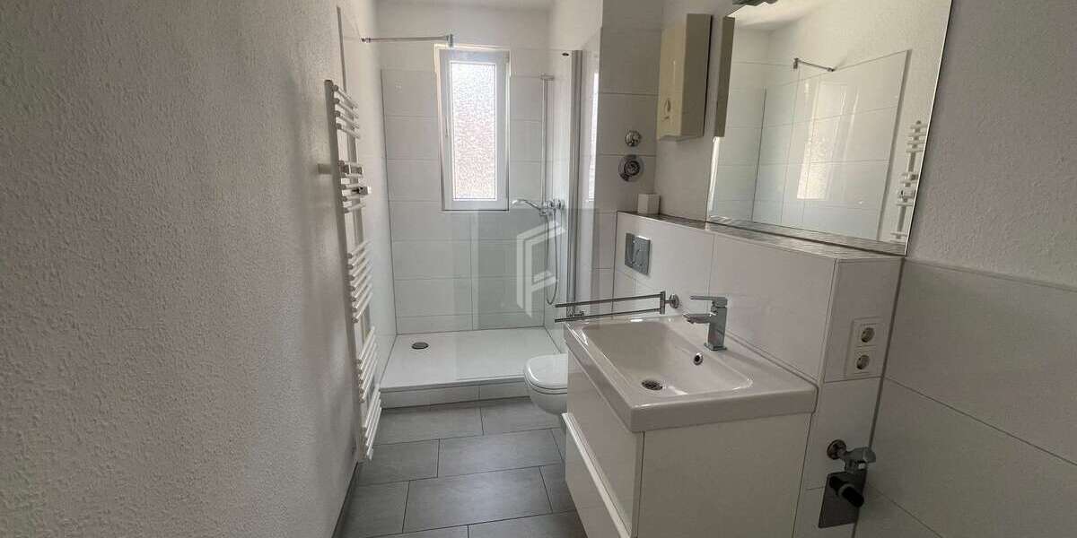 Etagenwohnung Krefeld Cracau - 1 Zimmer, 35 m&sup2;, 500&euro; | Angebot:27153121