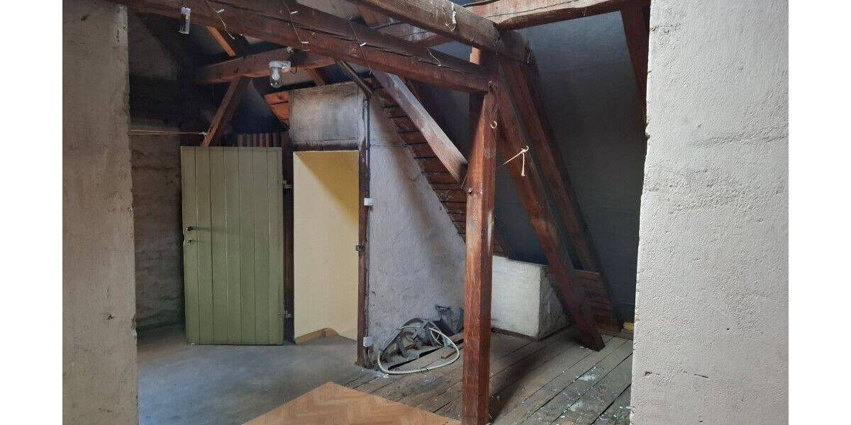 Mehrfamilienhaus, Wohnhaus Zerbst/Anhalt Zerbst - 6 Zimmer, 126 m&sup2;, 270.000&euro; | Angebot:26798861