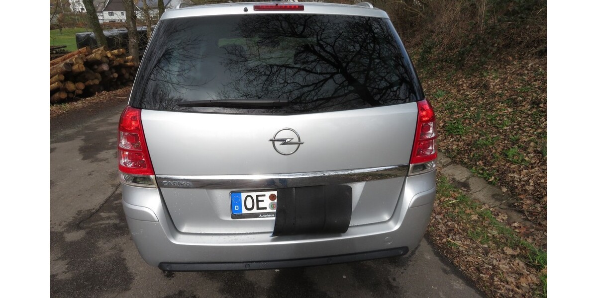 Opel Zafira 55.500 km 5.900 &euro; Olpe 57462