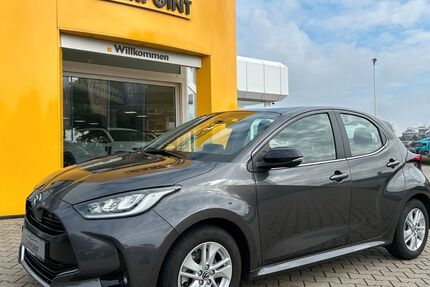 Mazda 2 17.900 km 19.990 € Neukirchen-Vluyn 47506