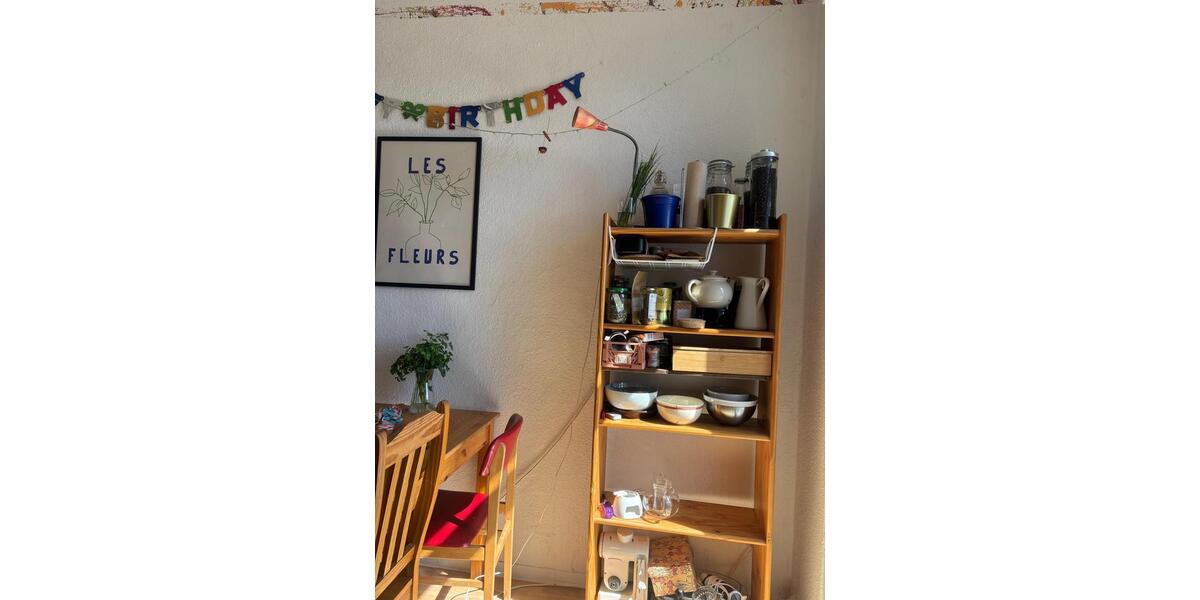 Etagenwohnung Stendal - 14 Zimmer, 122 m&sup2;, 80&euro; | Angebot:26680672