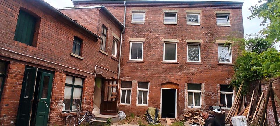 Mehrfamilienhaus, Wohnhaus Werdau - 25 Zimmer, 600 m&sup2;, 105.000&euro; | Angebot:26398703