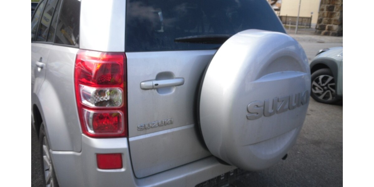 Suzuki Grand Vitara 98.068 km 7.900 &euro; Zwiesel 94227
