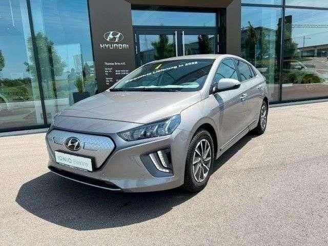 Hyundai IONIQ 45.000 km 26.061 &euro; Cham 93413