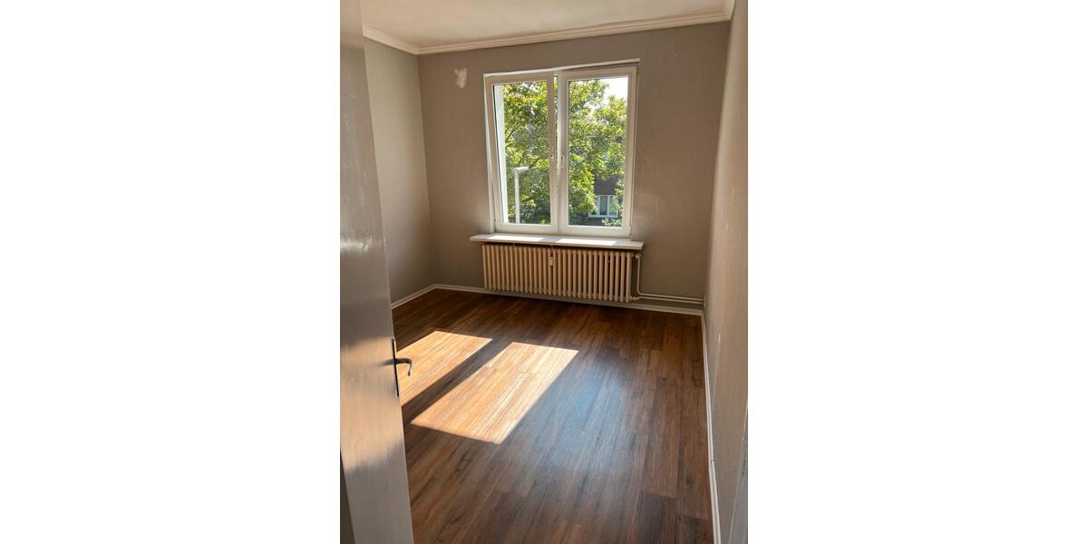 Mehrfamilienhaus, Wohnhaus Wedel - 11 Zimmer, 230 m&sup2;, 230.000&euro; | Angebot:25907450
