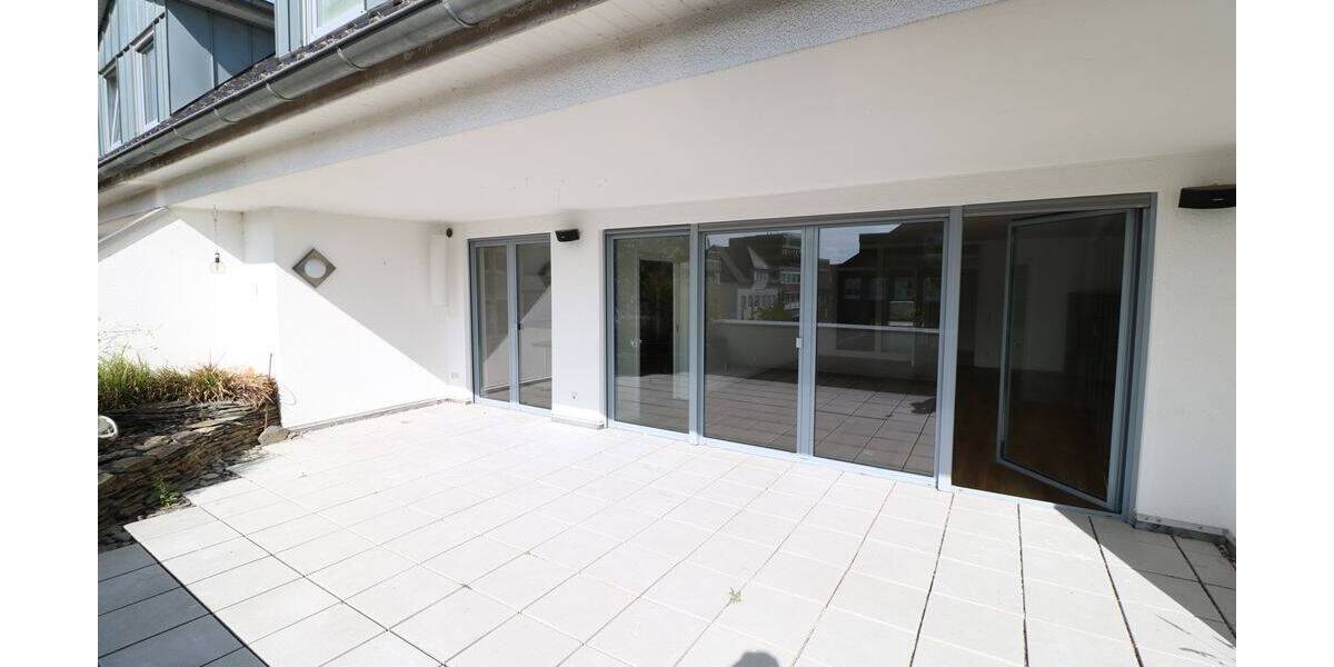 Exklusive, großzügige Penthousewohnung mit Garage und Platz für eine Familie (Toplage Fußgängerzone) 5 zimmer