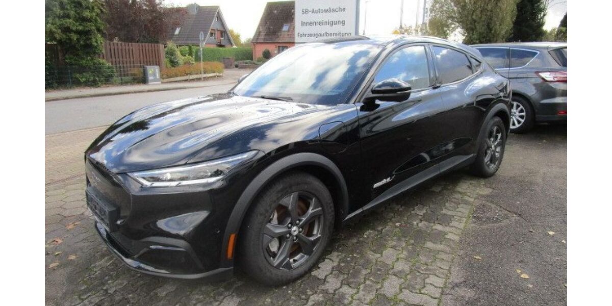 Ford Mustang Mach-E 56.054 km 28.980 &euro; Nortorf 24589