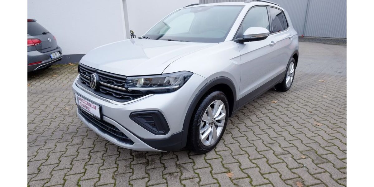 VW T-Cross 16.900 km 24.390 € Coburg 96450