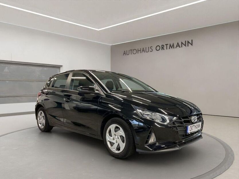 i20
