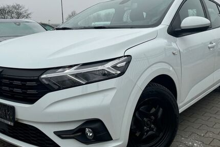 Dacia Sandero 174.000 km 6.399 &euro; Oberkrämer 16727