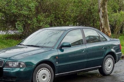 Audi A4 179.200 km 2.500 &euro; Düren 52349