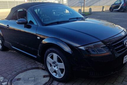 Audi TT 89.890 km 8.990 &euro; Ellerbek 25474