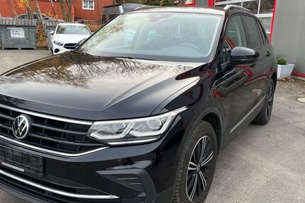 VW Tiguan 107.000 km 22.490 &euro; Bad Schlema 08301