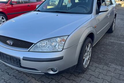 Ford Mondeo 239.000 km 699 &euro; Ofterdingen 72131