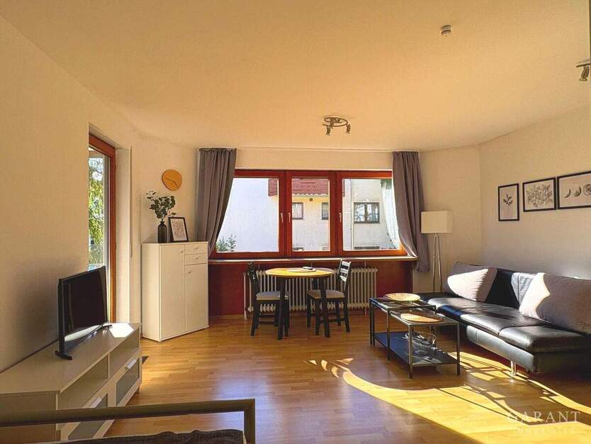 Hell - Praktisch - Kompakt: Wohnen mit Balkon in ruhiger Lage 1 zimmer